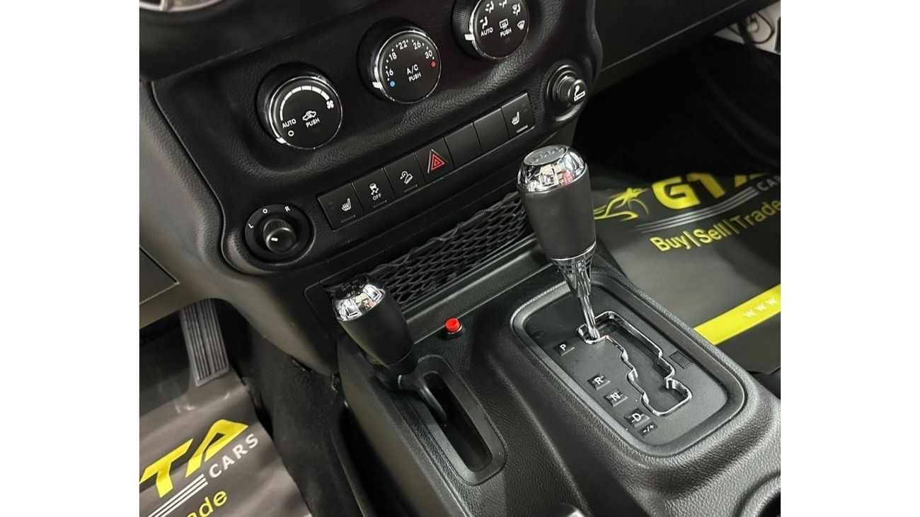 جيب رانجلر 2016 Jeep Wrangler Unlimited Rubicon X, Limited Edition, Excellent Condition, GCC