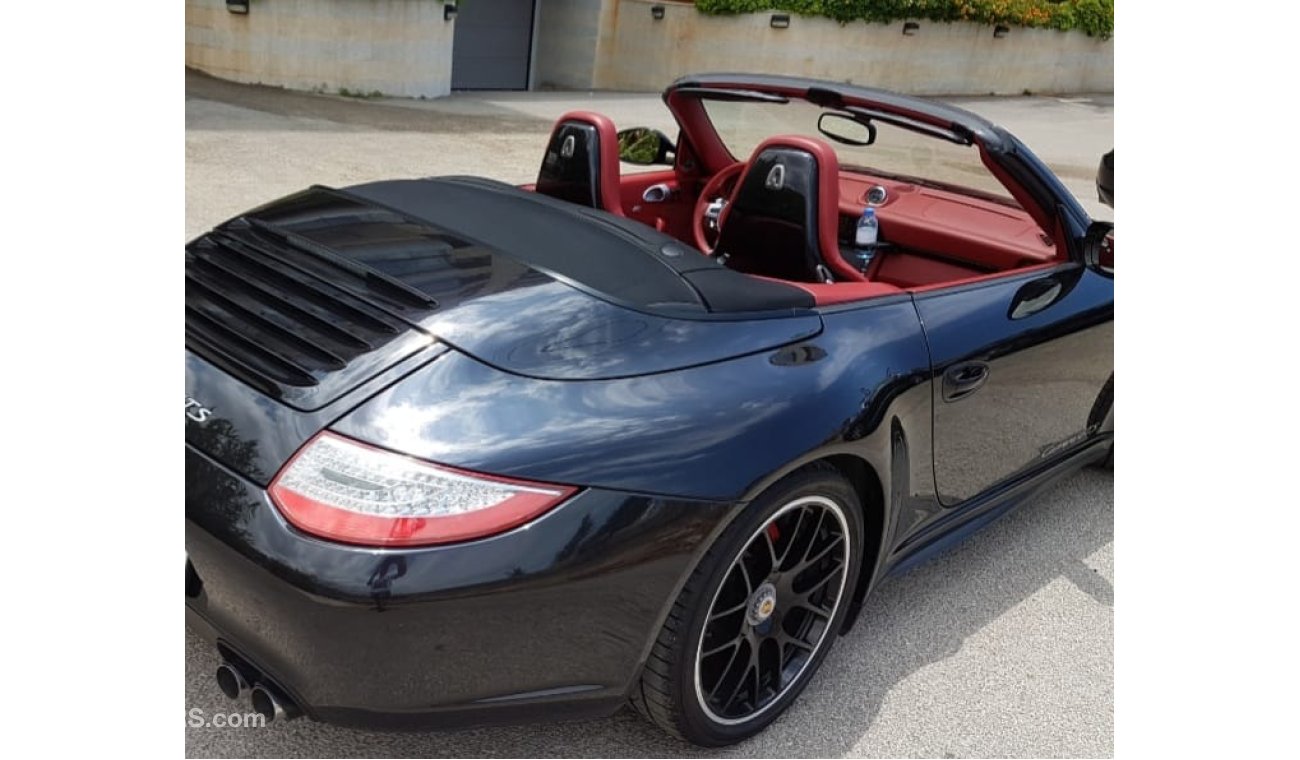 Porsche 911 GTS CARRERA   convertible 997