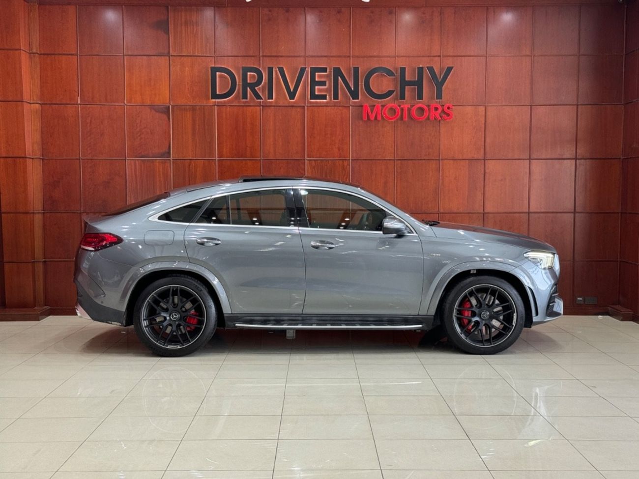 Mercedes-Benz GLE 53 Mercedes-Benz GLE 53 AMG, full option, Gulf, agency condition, paint, agency, under 5-year warranty,
