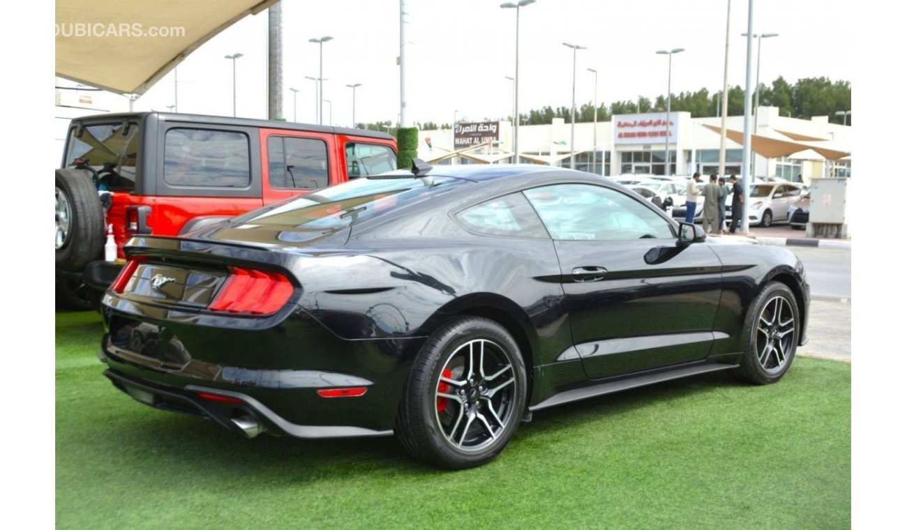 Ford Mustang EcoBoost FORD MUSTANG V4- BLACK- 2021