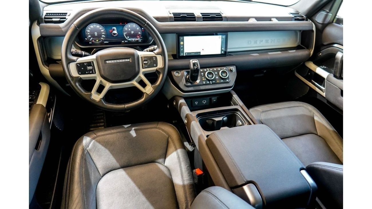 لاند روفر ديفندر