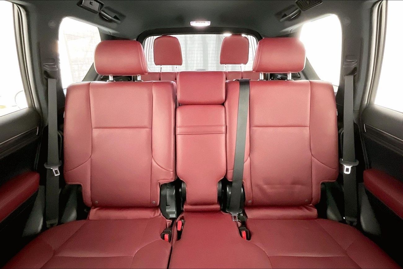 لكزس GX 460 Platinum | سنة ضمان مجانية | خالية من أضرار الفيضانات