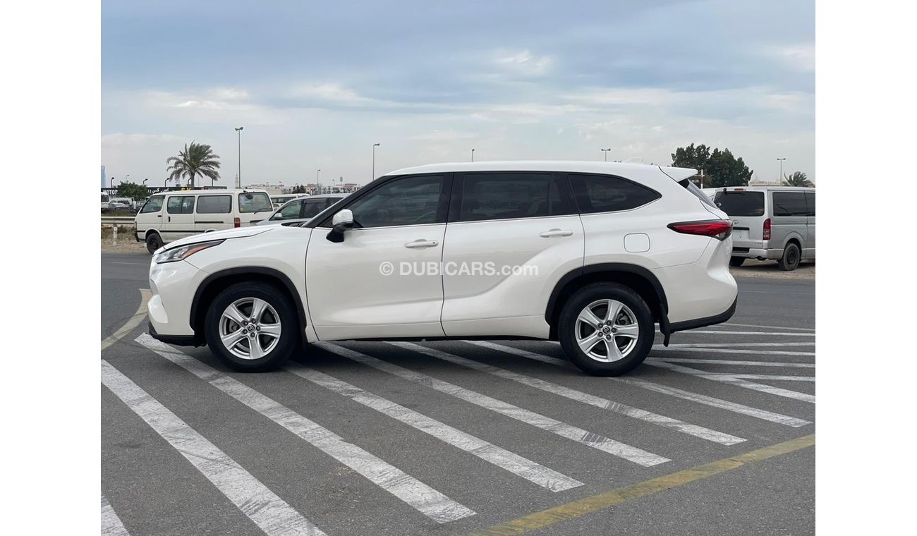 Toyota Highlander 2020 TOYOTA HIGHLANDER LE 3.5L_V6 / EXPORT ONLY