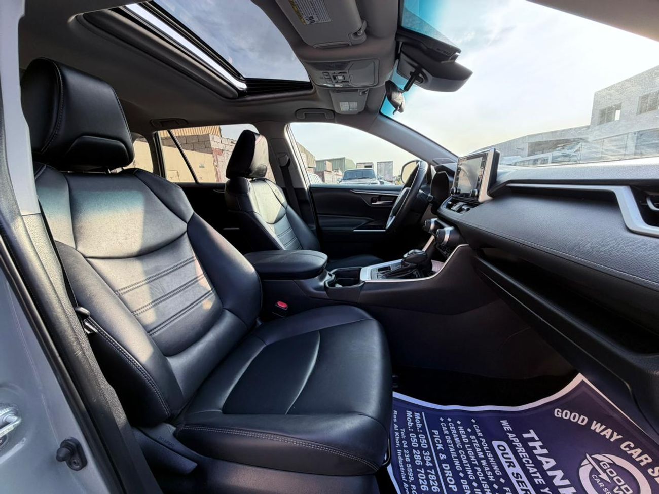 تويوتا راف ٤ XLE 2.0L