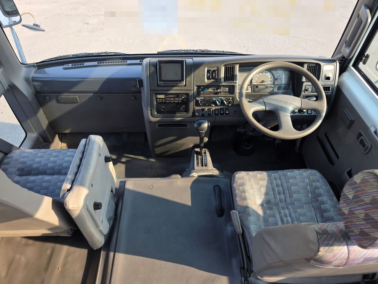 Nissan Civilian NISSAN CIVILIAN BUS RHD 2001 MODEL 4.1 L DIESEL AUTOMATIC(PM05297)