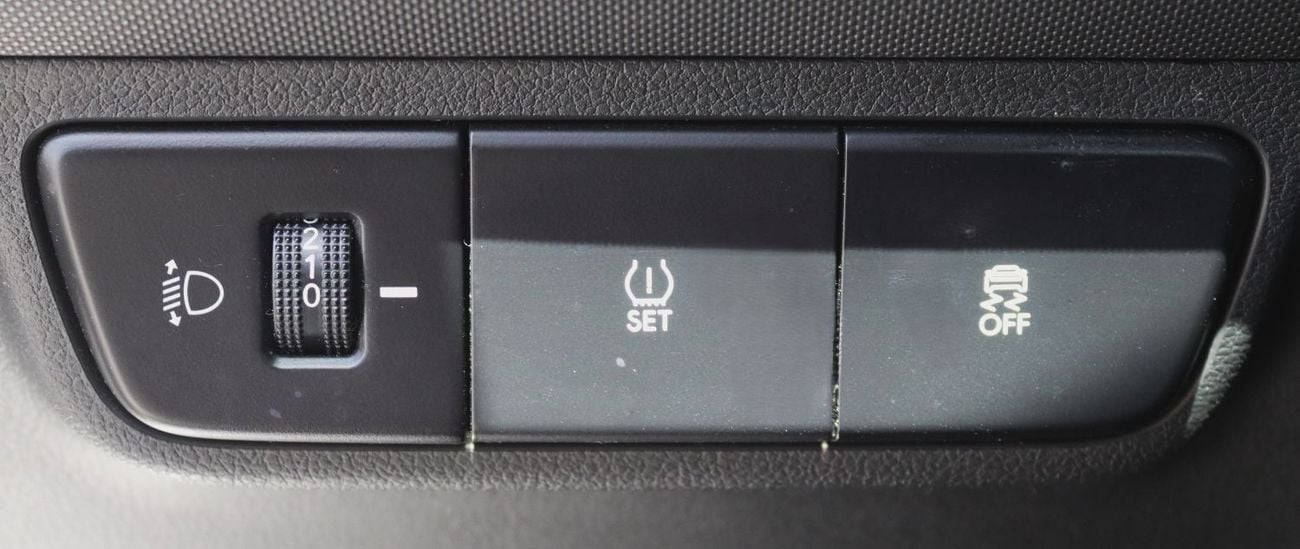 هيونداي أكسنت هيونداى أكسنت - 2024 - خليجى - محرك 1.5 - بدون حوادث - بحاله ممتازه فى الداخل والخارج