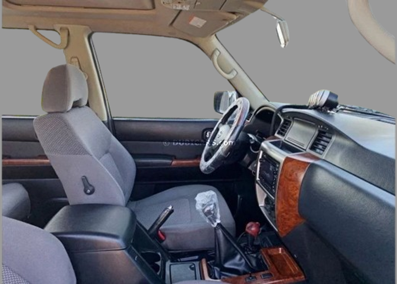 Nissan Patrol Safari GCC 4.8L-6CYL TURBO CHARGED EXCELLENT CONDITION - 1400 HORSE POWER