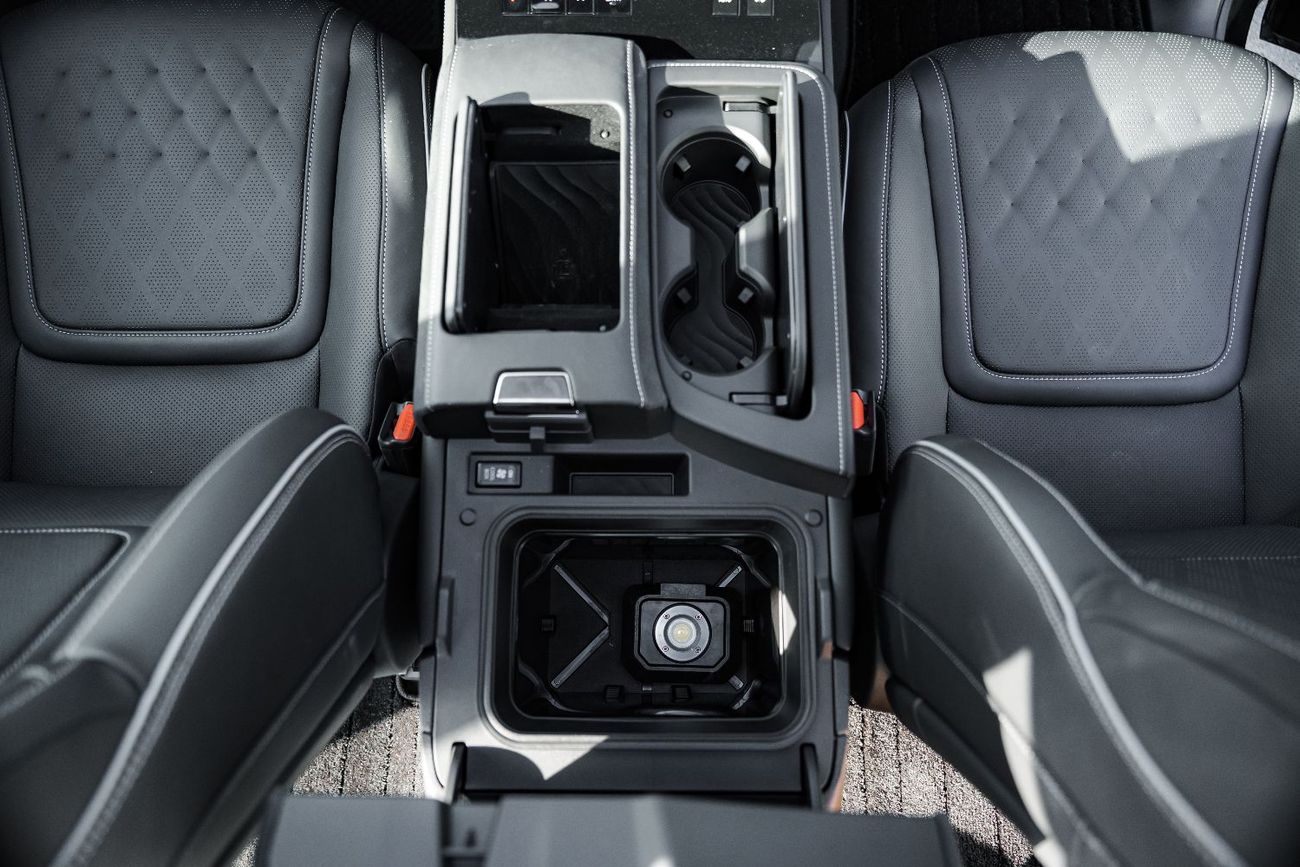 Infiniti QX80 Autograph Captain Chairs 3.5L