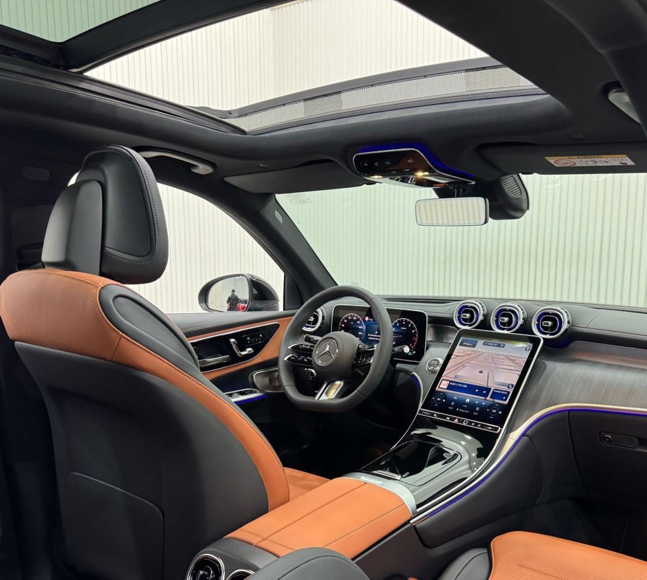 Mercedes-Benz GLC 200 4Matic *Brand New* 2025 Mercedes Benz GLC200 AMG 4MATIC, 5 Years Mercedes Warranty, Delivery Kms, GC