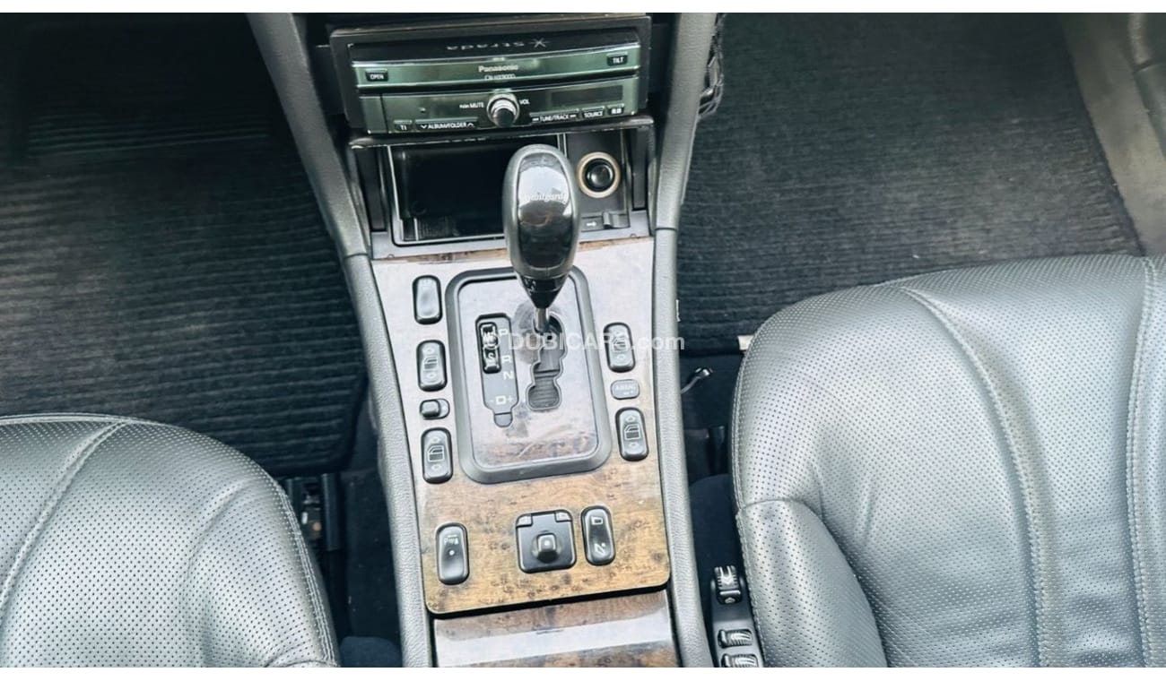 Mercedes-Benz E 55 AMG