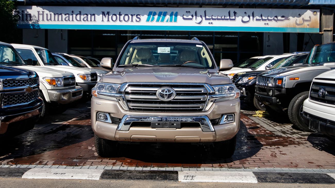 Toyota Land Cruiser GXR V8