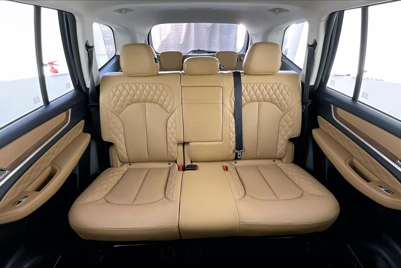 أم جي RX8 Luxury | شامل الضمان | 0 ﺪﻔﻋﺓ ﺃﻮﻟﻯ