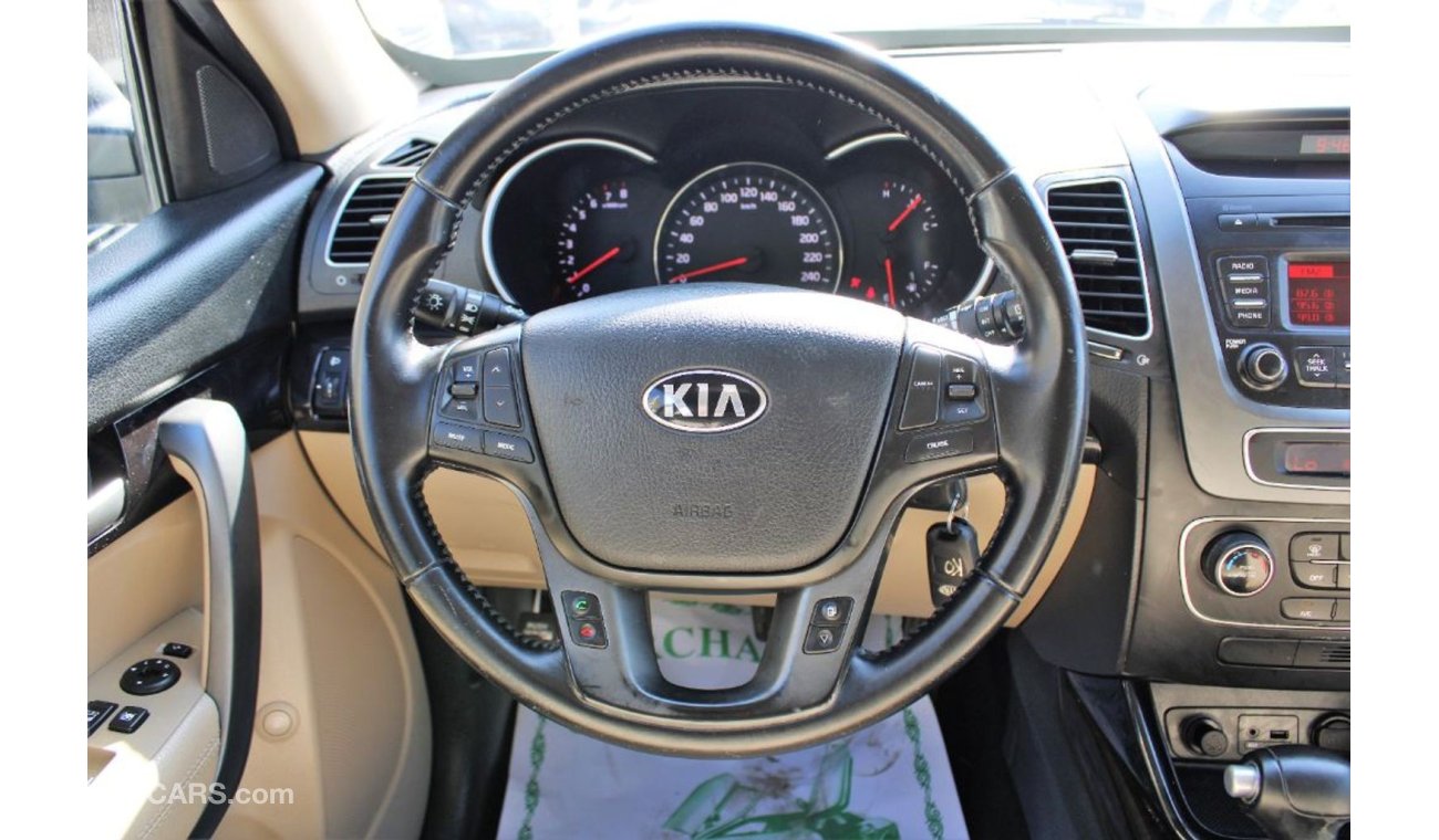 Kia Sorento ACCIDENTS FREE - 2 KEYS - CAR IS IN PERFECT CONDITION INSIDE OUT