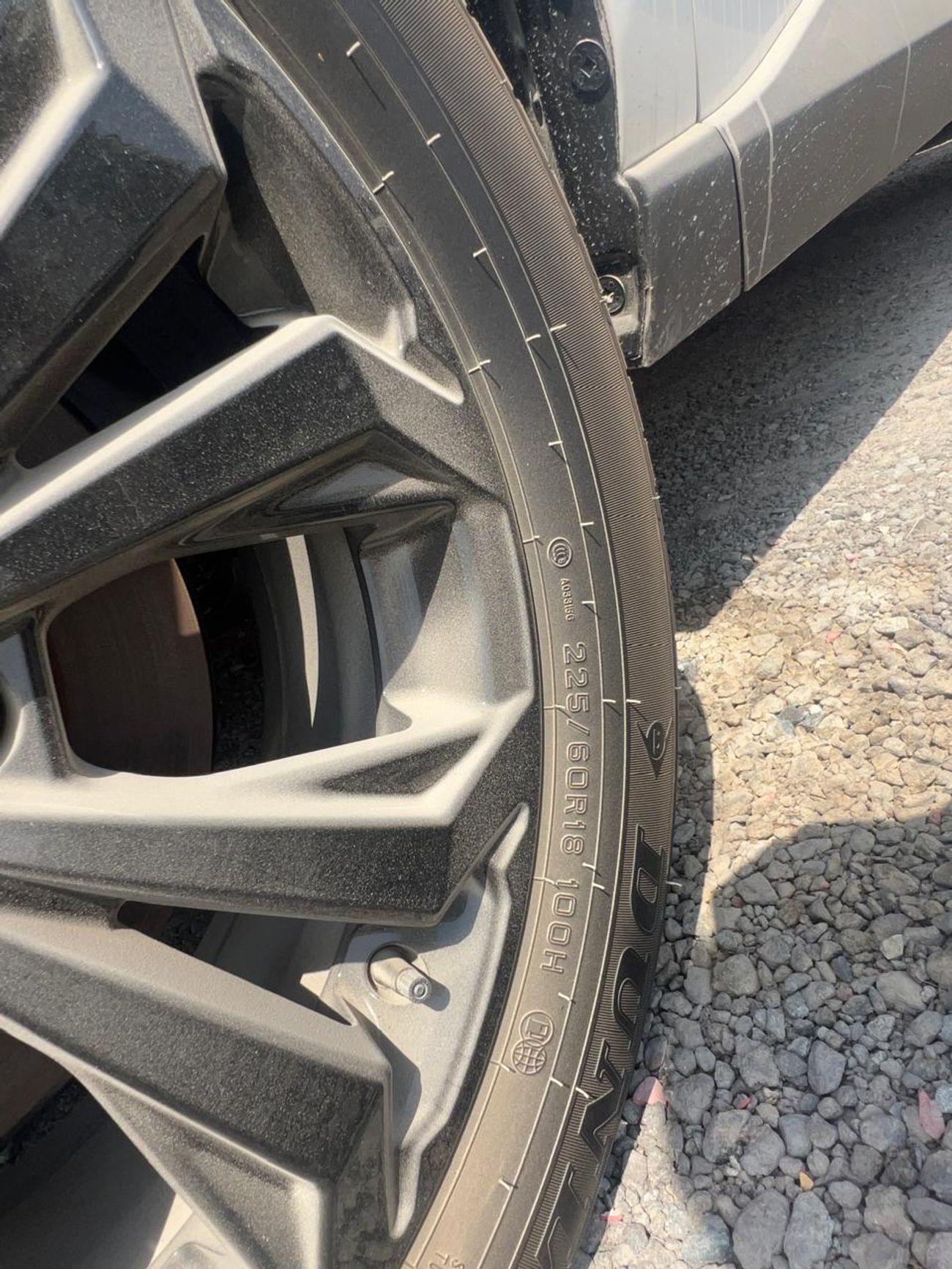 Toyota RAV4 Hybrid 2.5L E-CVT 4WD Elite Plus Trim