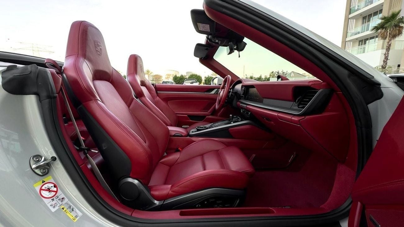 Porsche 911 Carrera 3.0L (380 HP) Convertible