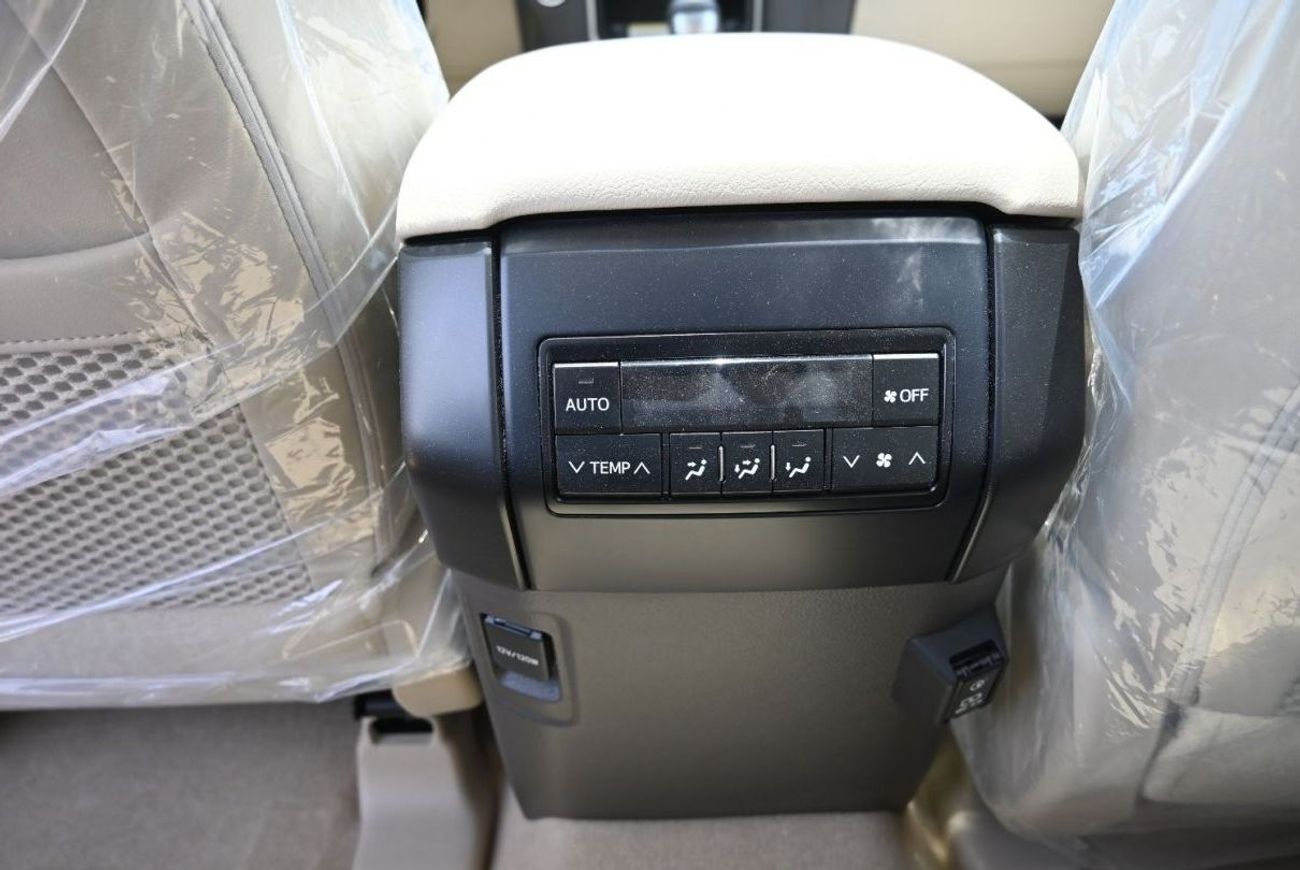 تويوتا برادو تويوتا لاندكروزر برادو 4.0 لتر TX.L بنزين ، دفع رباعي ، دفع رباعي ، 5 أبواب ، مثبت سرعة ، فتحة سقف ،