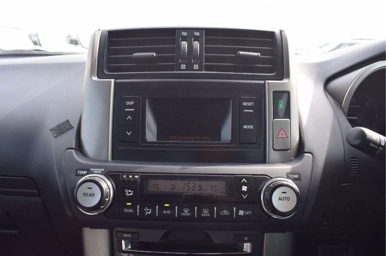 تويوتا برادو Diesel 2.8 Liter Right Hand Drive Automatic Gear