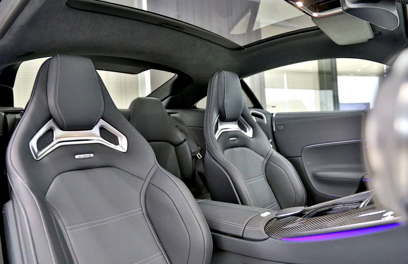 مرسيدس بنز أي أم جي جي تي 63 SE Performance (4 Door)