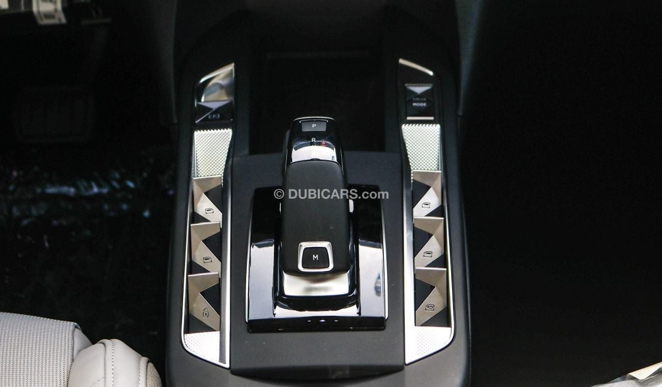 Citroen DS3 Citroen DS3 Crossback 1.2L Puretech SO chic 1.0PS  Brand New 2019 Model