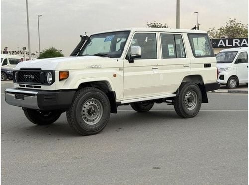 Toyota Land Cruiser 70 EXPORT ONLY - LC 78- 2.8L - DIESEL - MANUAL
