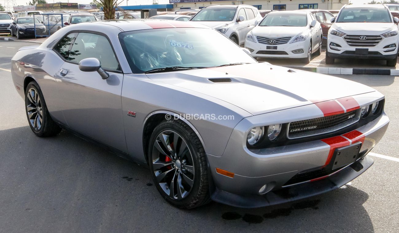 Dodge Challenger Hemi SRT