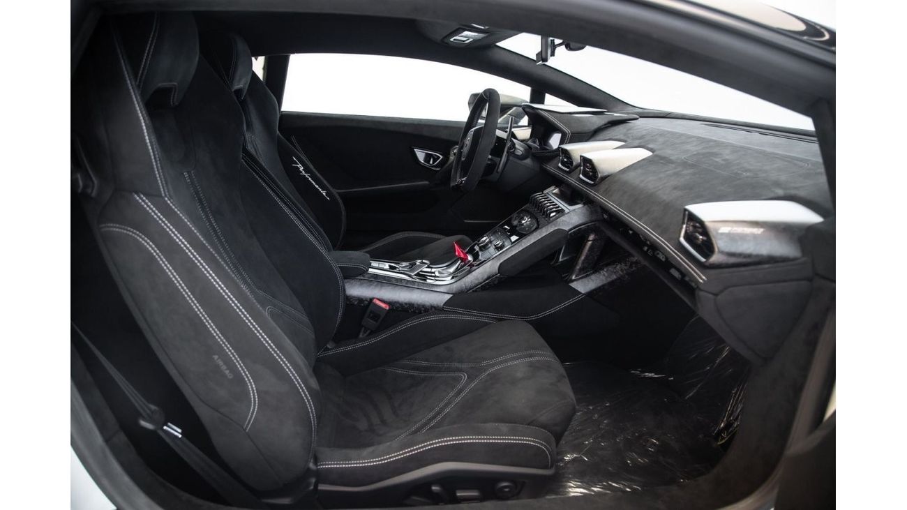 Lamborghini Huracan LP640-4 Performante