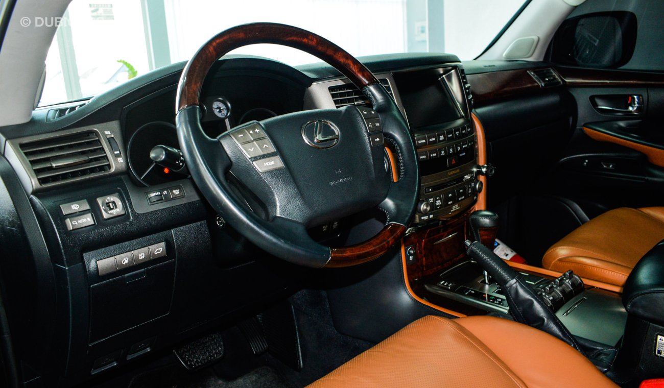 Lexus LX570 BODY KIT 2015