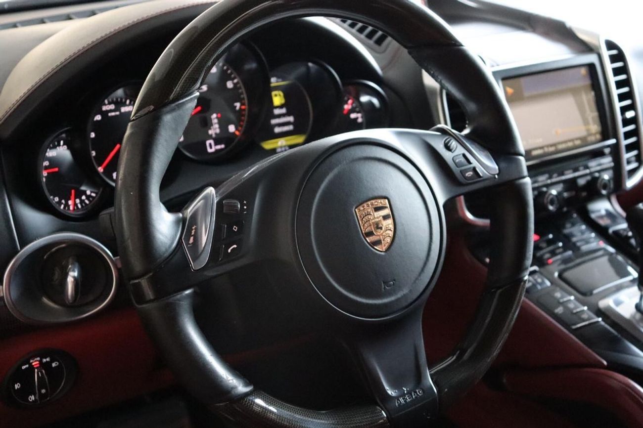 Porsche Cayenne Monthly installment 2,180 AED