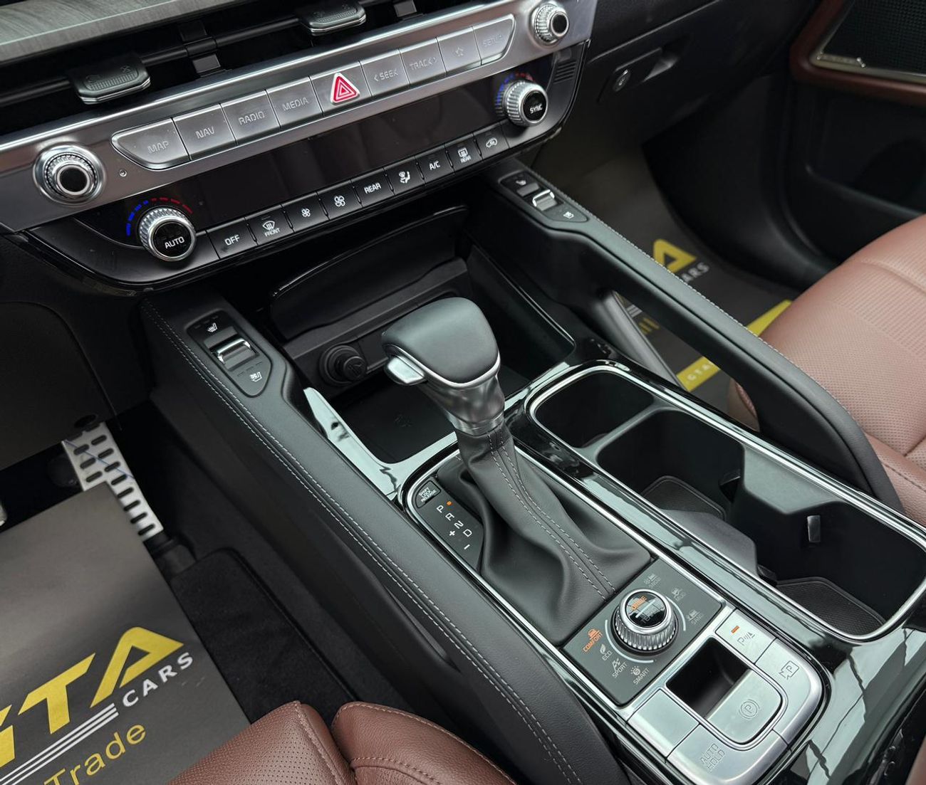 كيا تيلورايد 2025 Kia Telluride GT Line, 2030 Kia Warranty, 2028 Kia Service Pack, Low Km, 7 Seater, GCC