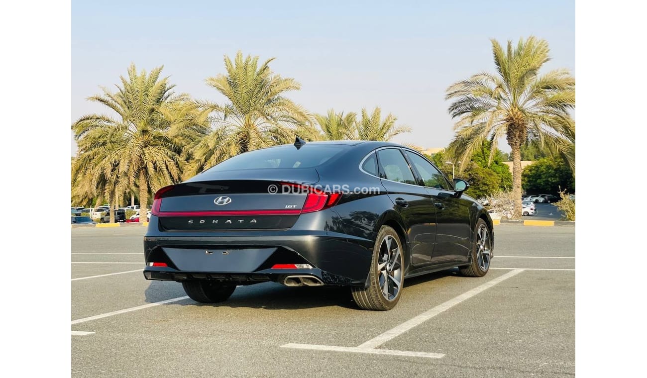 هيونداي سوناتا Base