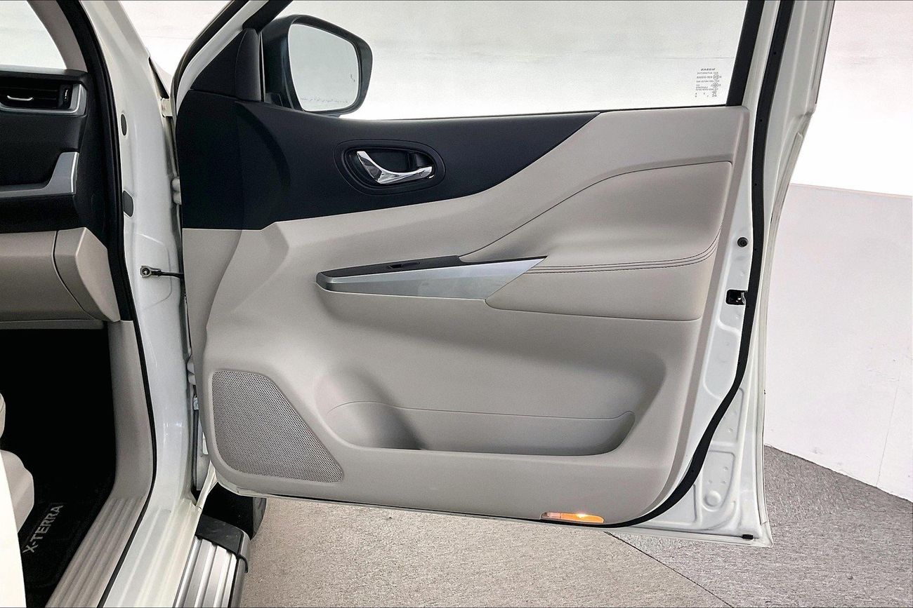 Nissan XTerra Platinum | Guaranteed Warranty | 0 Down Payment