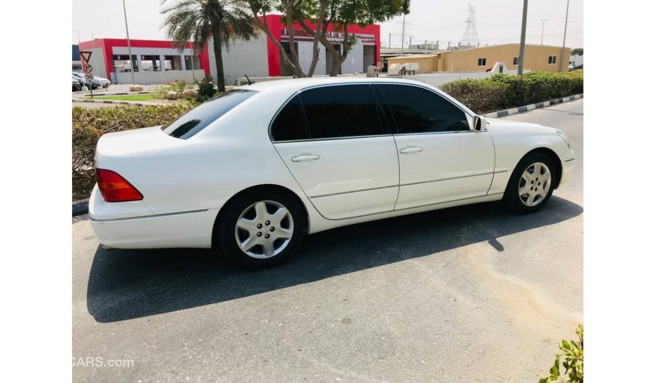 لكزس LS 430 LEXUS LS 430 FULL ULTRA 2003 IN VERY GOOD CONDITION FOR 25K AED WITH INSURANCE AND REGISTRATION