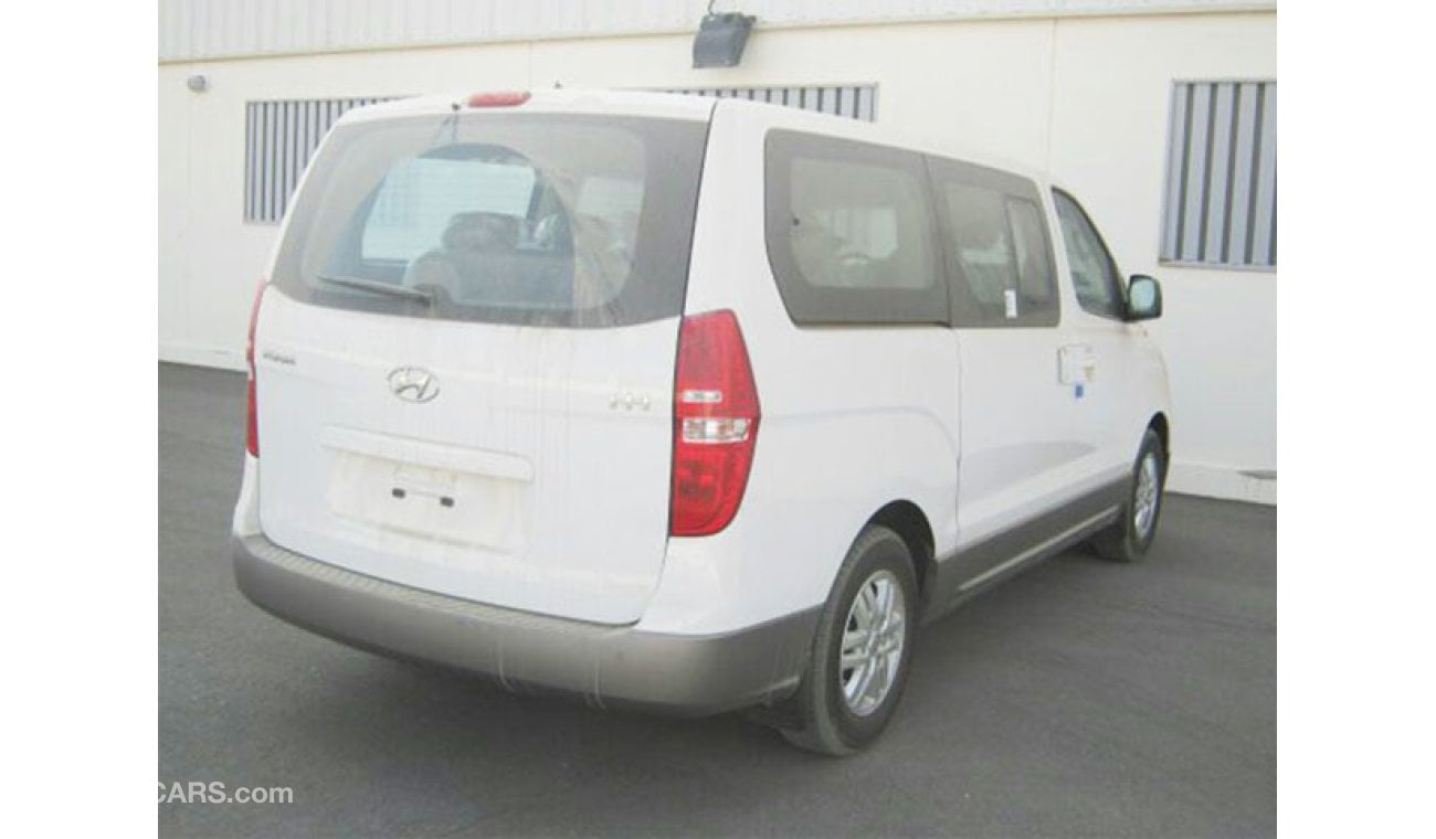 Hyundai H-1 12 SEATS