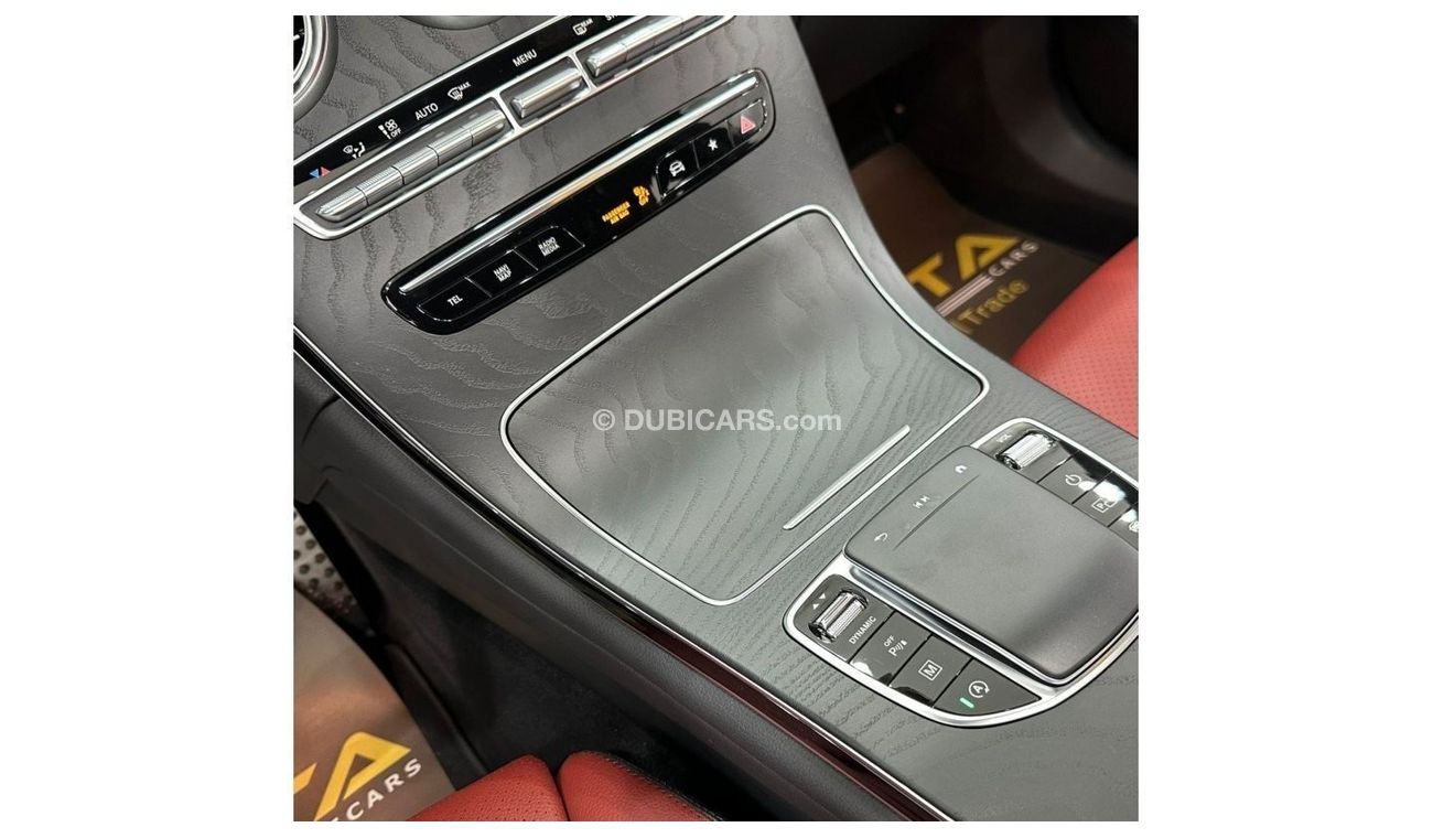 مرسيدس بنز GLC 200 *Brand New* 2023 Mercedes Benz GLC200 Coupe 4MATIC, 2028 Mercedes Warranty, Full Options, GCC