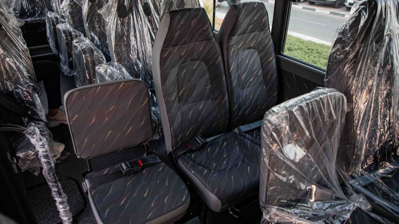 هيونداي كونتي FL 28-seater 3.9L Diesel | GCC Specs | 2026 | For Local Registration +10%