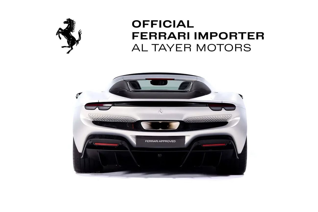 فيراري 296 GTS