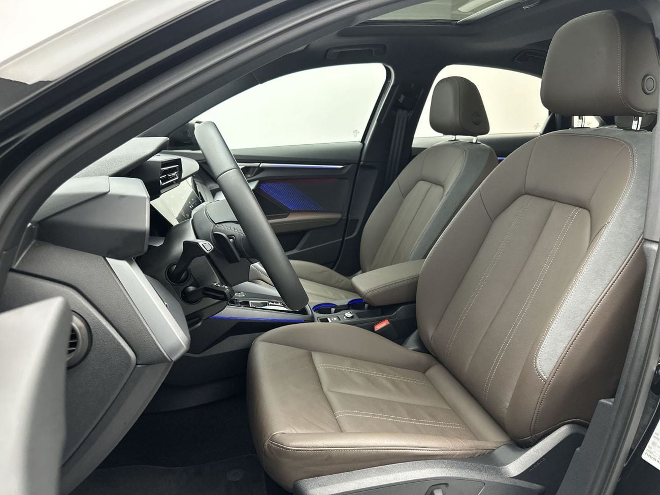 Audi A3 35 TFSI S Line 1.4L Sedan S line 35 TFSI 150hp Progress Black (Ref# 27616)