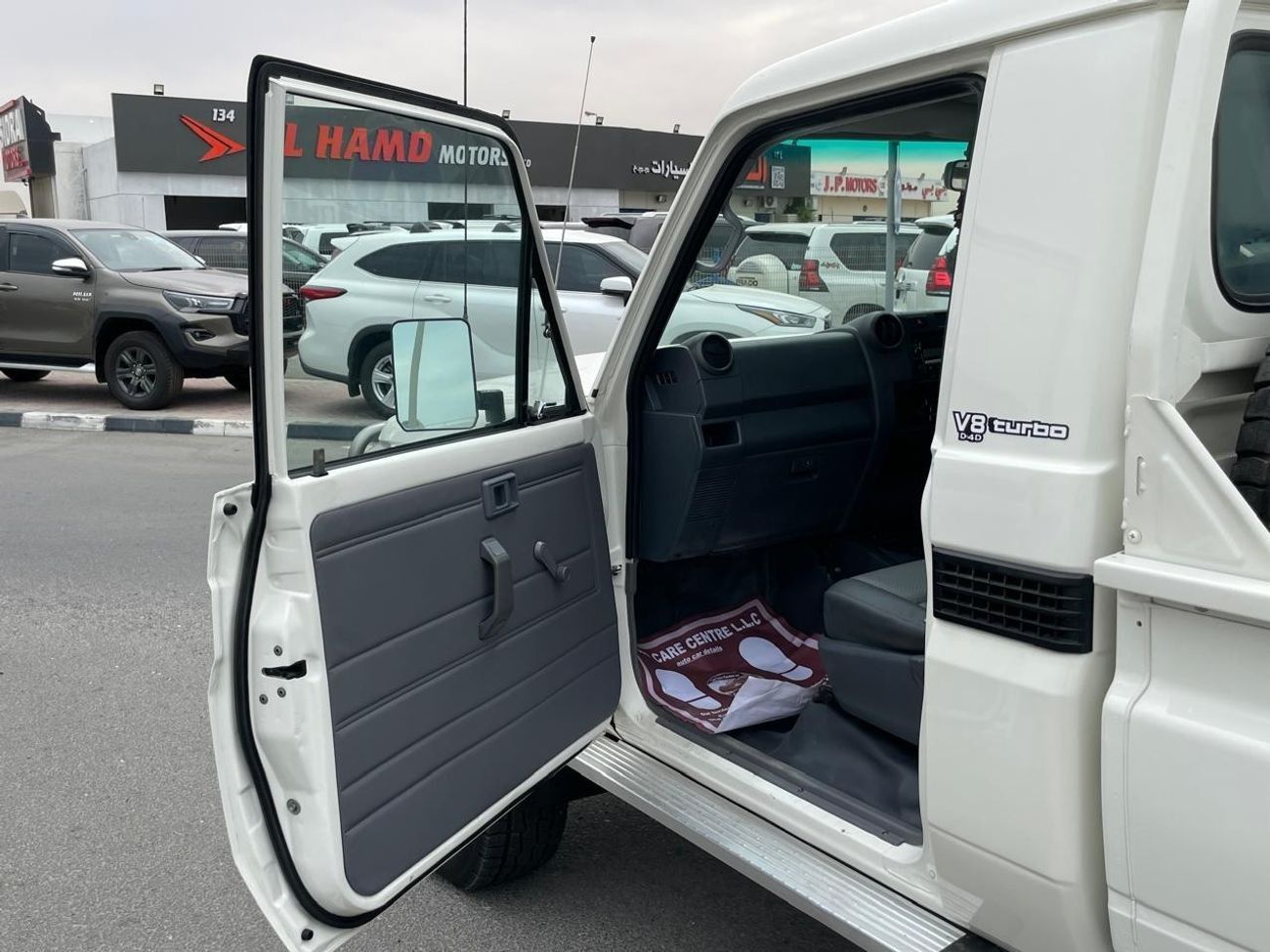 تويوتا لاند كروزر بيك آب diesel 4.5 liter manual gear right hand drive