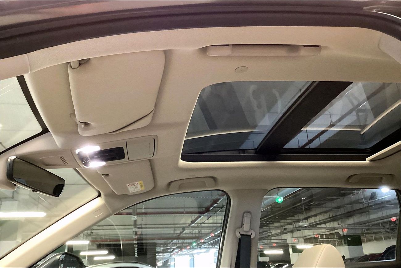 هوندا سي آر في EX | National Day Celebration | شامل الضمان | 0 ﺪﻔﻋﺓ ﺃﻮﻟﻯ