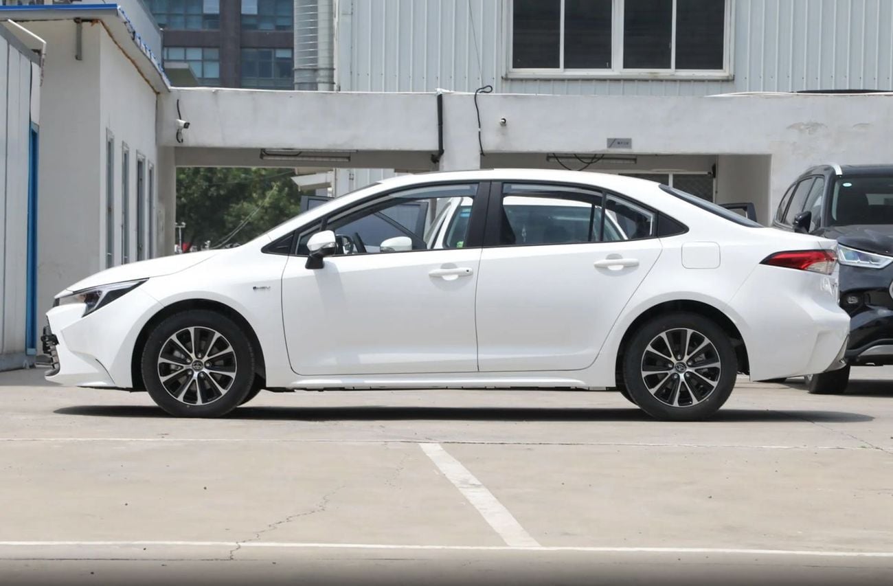 تويوتا ليفين 1.8L Luxury Edition