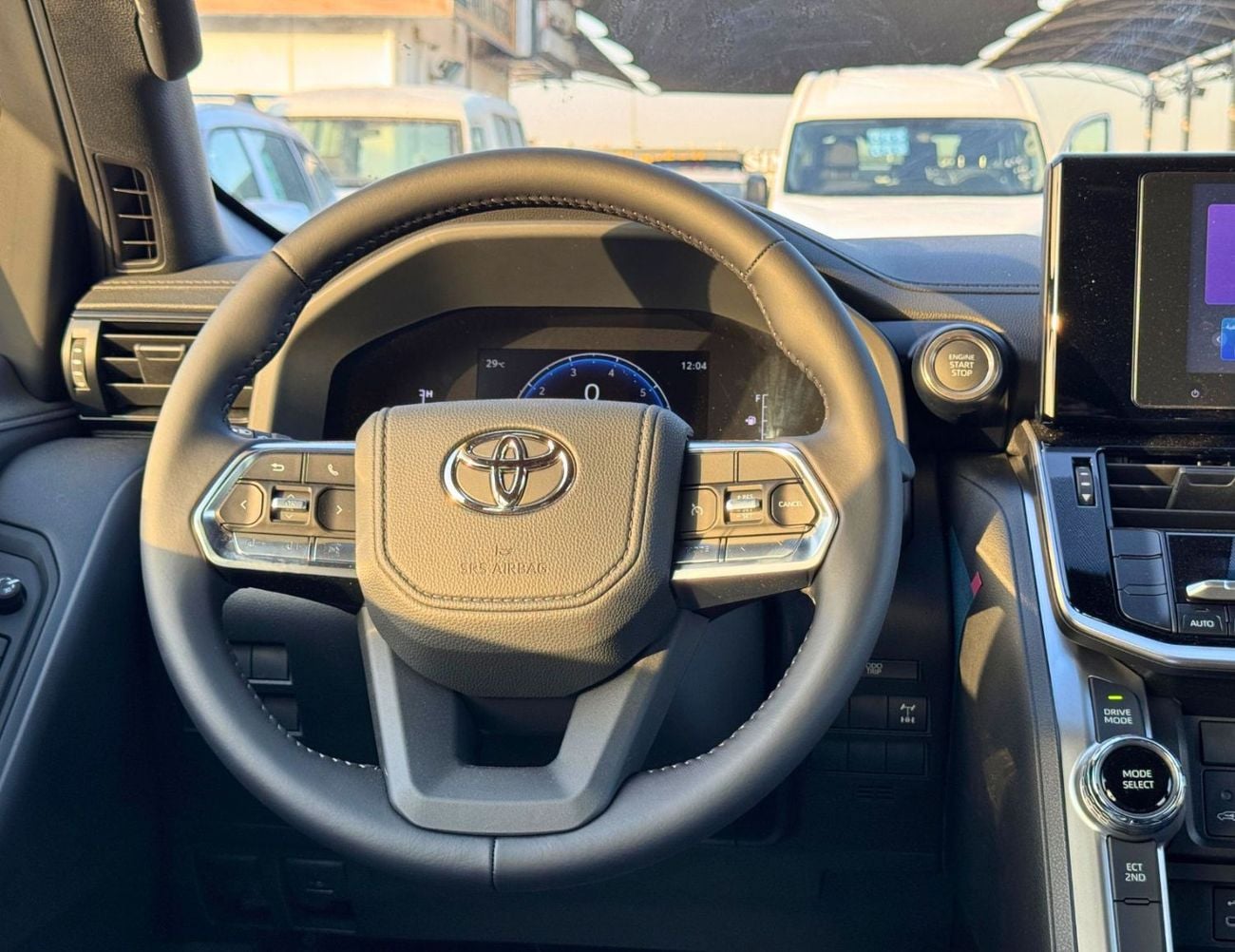 تويوتا لاند كروزر GXR 3.5L V6 Petrol | Twin Turbo | Sunroof | Driver Power Seat | Digital Speed Meter | CODE # GXR33M