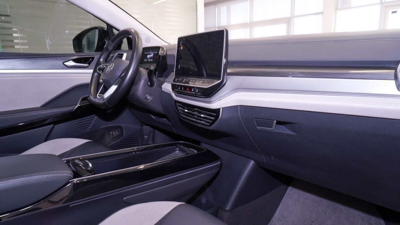 Volkswagen ID.6 Pure+