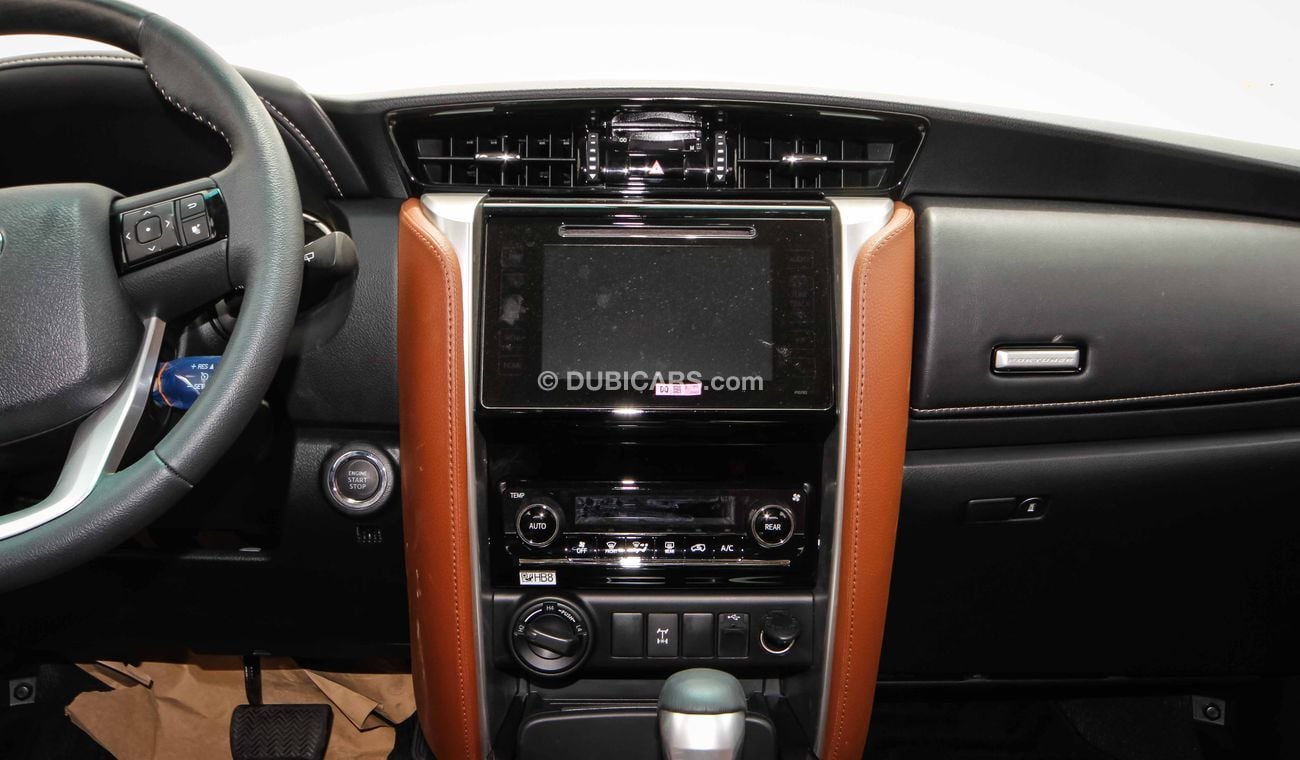 Toyota Fortuner VXR VXV6