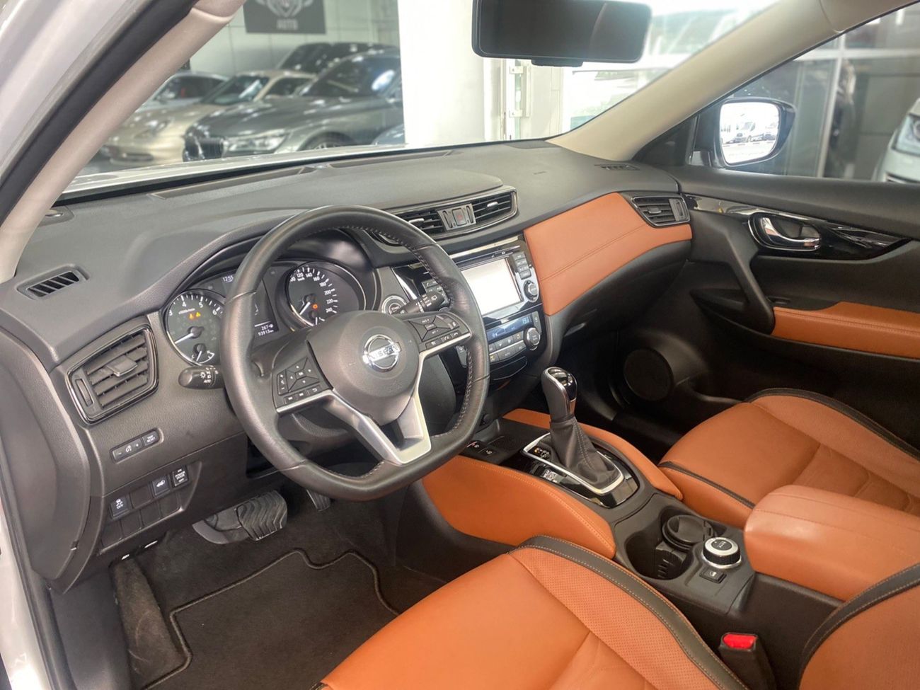 Used Nissan XTrail SL 2018 for sale in Dubai 495120