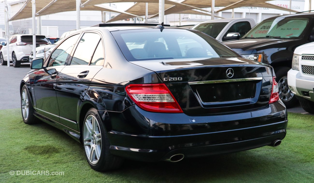 Mercedes-Benz C 280 Gulf model 2009, black color, panorama, cruise control, alloy wheels, sensors, in excellent conditio