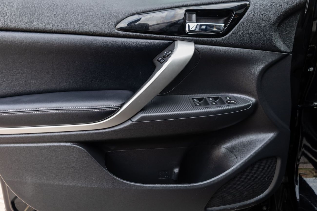 ميتسوبيشي إكلبس كروس GLX