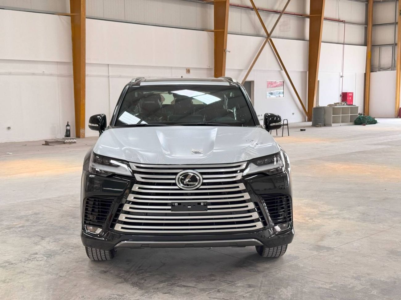 Lexus LX 500 2025 LX500 URBAN 3.3L DIESEL 25 SPEAKER 7-SEATS GCC BRAND NEW 0KM