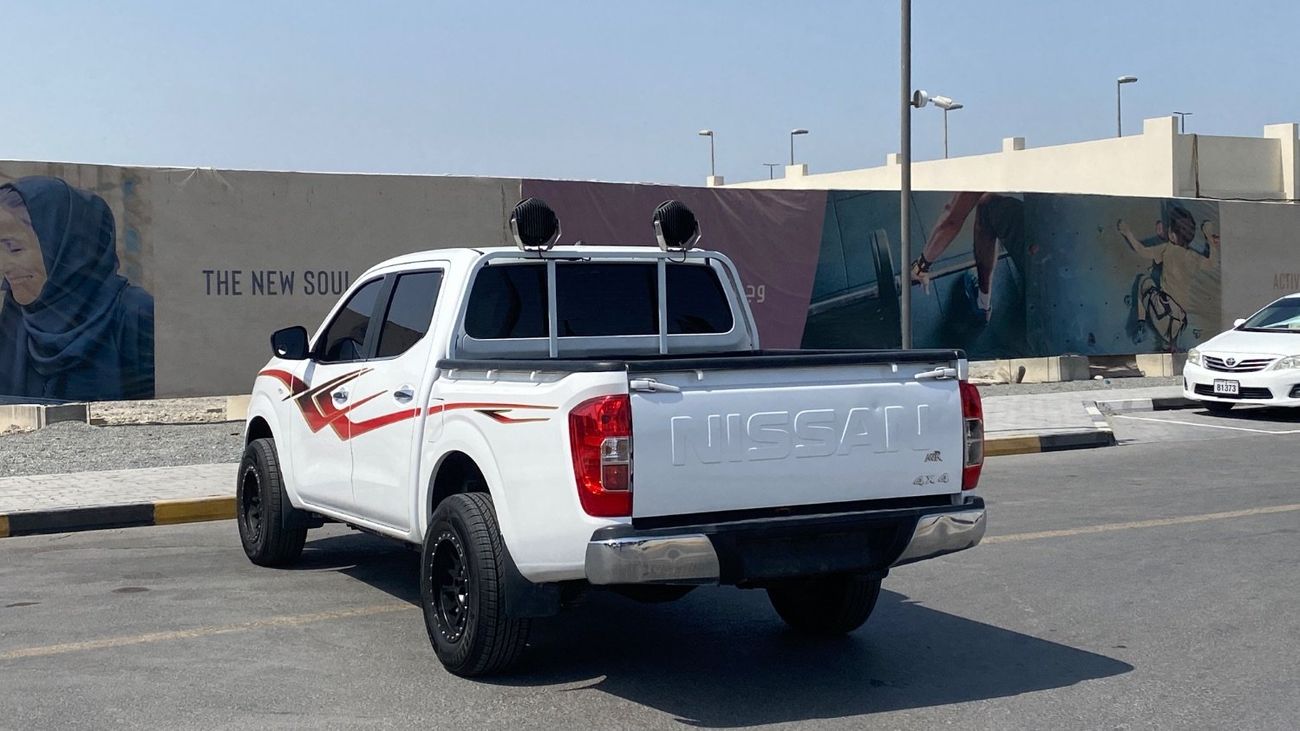 Nissan Navara G 2.5L 4WD A/T