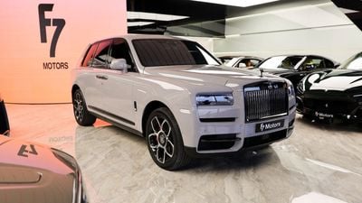 رولز رويس كولينان BLACK BADGE - تحت الضمان والخدمة