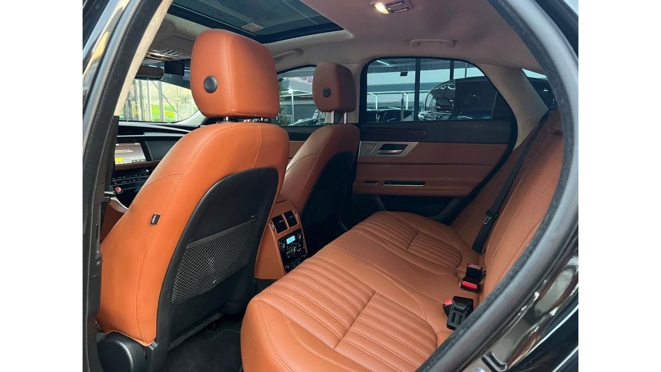 Jaguar XF R-Sport Jaguar XF 25T 4 cylinder turbo model : 2019 Price: 82,000 dirhams MILEAGE : 50,000 km/m Kore